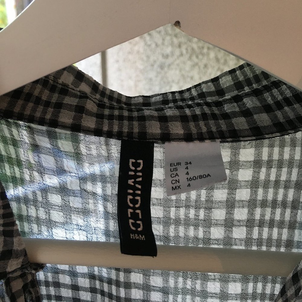 H&M Checked Ruffle Blouse - Picture 4 of 4